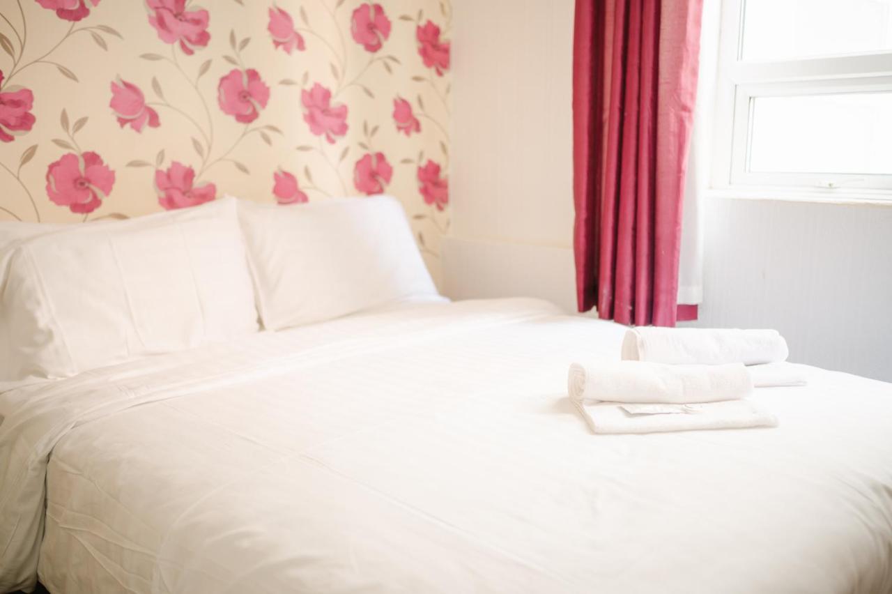 The Chimes On The Sea Bed and Breakfast Blackpool Eksteriør billede