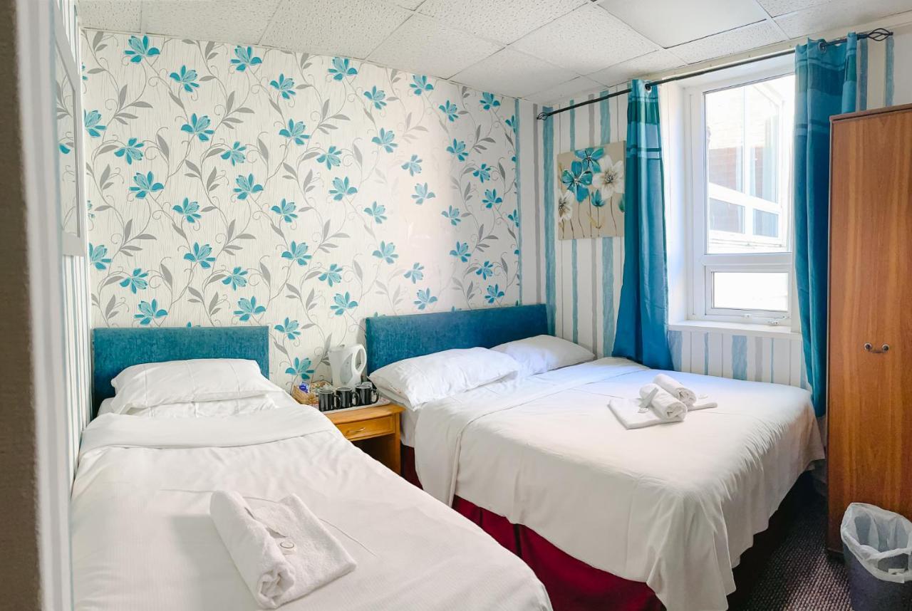 The Chimes On The Sea Bed and Breakfast Blackpool Eksteriør billede